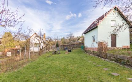 PREDANÉ - Záhrada s murovanou chatkou - Košické Oľšany