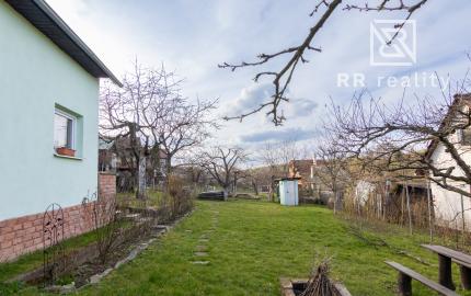 PREDANÉ - Záhrada s murovanou chatkou - Košické Oľšany