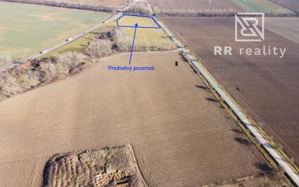 Pozemok s IS - občianska vybavenosť na hlavnom ťahu KE-BA,