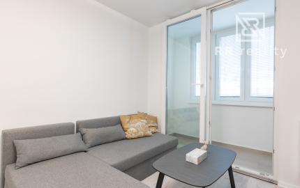 PREDANÉ 1,5 izbový byt po kompletnej rekonštrukcii