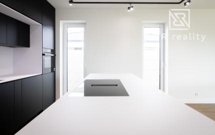 PREDANÉ - Luxusne zariadená novostavba RD NOVÉ MOKRANCE, Pozemok 608m2