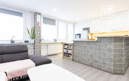 PREDANÉ - 3izbový byt 55m2+6m loggia, Terasa