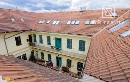 PREDANÉ - 4-izbový mezonet s terasou 128m2, centrum (Mäsiarska ul.)