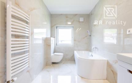 PREDANÉ - NOVOSTAVBA na kľúč - nadštandard, Fintice