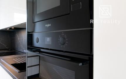 PREDANÉ - NOVOSTAVBA na kľúč - nadštandard, Fintice