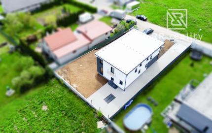 PREDANÉ - NOVOSTAVBA na kľúč - nadštandard, Fintice