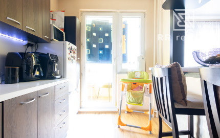 PREDANÉ - 2i byt 50m2 + loggia, Kysucké Nové Mesto - Kamence