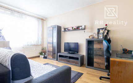 PREDANÉ - 2i byt 50m2 + loggia, Kysucké Nové Mesto - Kamence