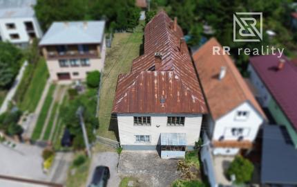 PREDANÉ - Nižná Myšľa pozemok 2664m2, budovy s úžitkovou výmerou 600m2