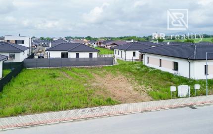 PREDANÉ - NOVÉ MOKRANCE, stavebný pozemok 500m2
