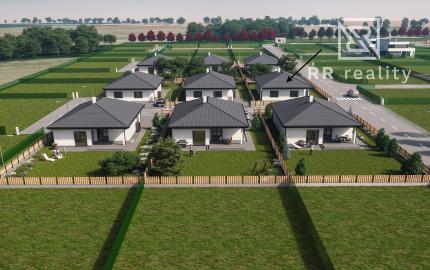VÝCHODNÉ MOKRANCE, bungalov 139m2, pozemok 673m2, komplet IS