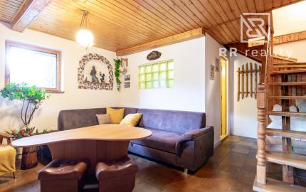 Murovaná chata pod lesom - Kostoľany nad Hornádom