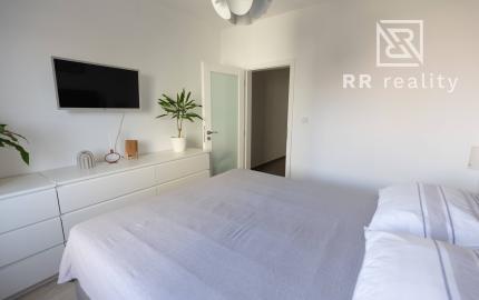 PREDANÉ - 3 izbový byt po kompletnej rekonštrukcii - Karpatská ul.