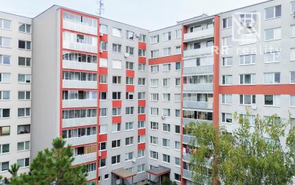 PREDANÉ - 3izb. pražský byt 71m2 Uralská ul.