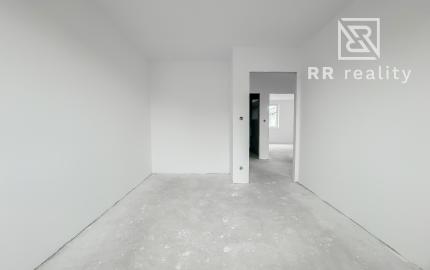 PREDANÉ - Novostavba 4i RD, NOVÉ MOKRANCE, všetky IS, asfaltové cesty