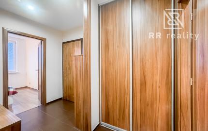 PREDANÉ 3izb. pražský byt 67m2 Miškovecká ul.