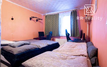 3-izbový pražský byt 71m2 + 6m loggia, MnB - Severná ul.