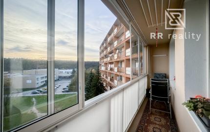 3-izbový pražský byt 71m2 + 6m loggia, MnB - Severná ul.