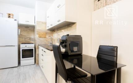 PREDANÉ 1,5 izbový pražský byt 40m2, Krosnianska ul.