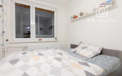 PREDANÉ 1,5 izbový pražský byt 40m2, Krosnianska ul.