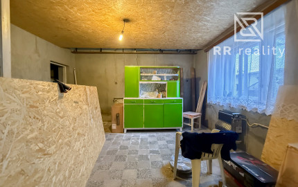 RD Kéked - Maďarsko, rekonštruovaný interiér, všetky IS