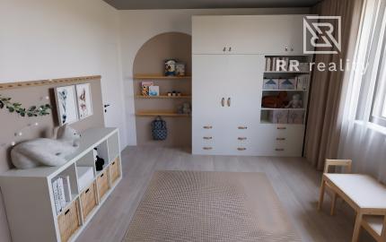 VÝCHODNÉ MOKRANCE, bungalov 139m2, pozemok 673m2, komplet IS
