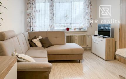 PRENÁJOM 2i Turgenevova, 650€ vrátane energií, internetu, TV