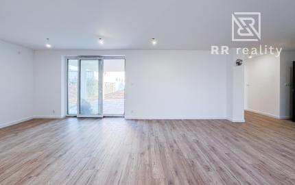 ĎURKOV, novostavba RD na kľúč, pozemok 600m2, komplet IS, TČ