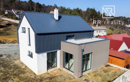 PREDANÉ - RD BAŠKA - 4i novostavba