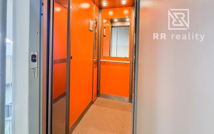 PREDANÉ - 1izbový byt, Košice - Západ, Laborecká ul., pri OC Galéria