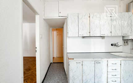 1 izbový byt, pôvodný stav, Košice - Šaca