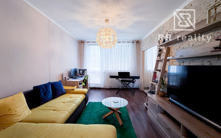 PREDANÉ - 3 izbový byt 54m2+6m loggia, Juh - Rosná