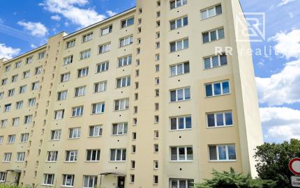 PREDANÉ - 4 izbový byt s loggiou, 82 m2, Terasa