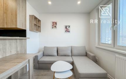 2,5 izbový byt, KE- Terasa, 9/10p., kompletná rekonštrukcia