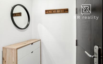 2,5 izbový byt, KE- Terasa, 9/10p., kompletná rekonštrukcia