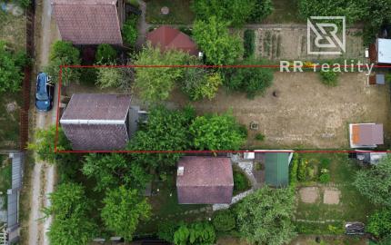 ZNÍŽENÁ CENA - Sokoľ - záhrada s chatkou, 9km od Košíc