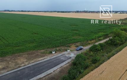 PREDANÉ investičný pozemok Košice - Krásna 1901m2 (20€/m2)