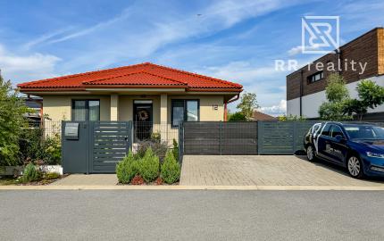 Zariadená novostavba RD NOVÉ MOKRANCE 135m2 na pozemku 565m2