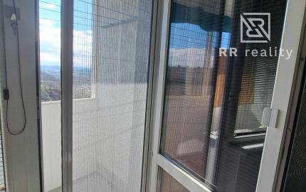 Komplet prerobený 85m2 4 izbový byt Košice Dargovských Hrdinov