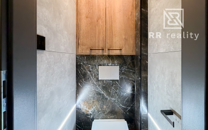 Zariadený luxusný 3-izbový byt po kompletnej rekonštrukcii