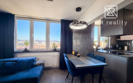 Zariadený luxusný 3-izbový byt po kompletnej rekonštrukcii