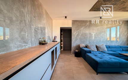 Zariadený luxusný 3-izbový byt po kompletnej rekonštrukcii