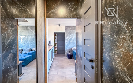 Zariadený luxusný 3-izbový byt po kompletnej rekonštrukcii