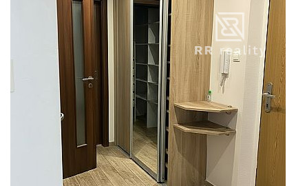 3i byt, Terasa pražského typu.