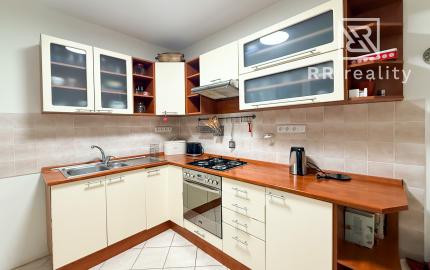 Na predaj veľký 3-izbový byt s balkónom,širšie centrum Košíc