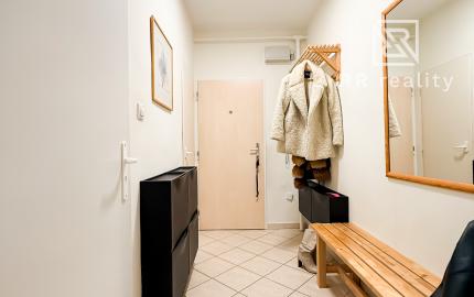 Na predaj veľký 3-izbový byt s balkónom,širšie centrum Košíc