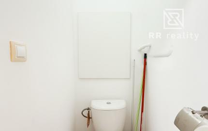 Na predaj veľký 3-izbový byt s balkónom,širšie centrum Košíc