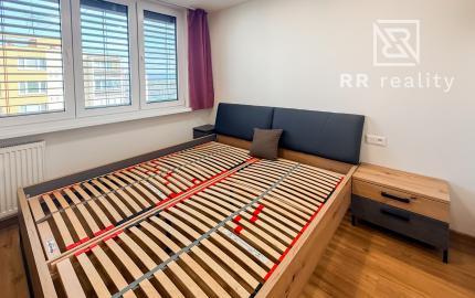 Na predaj luxusný 3-izbový byt s klimatizáciou na Juhu