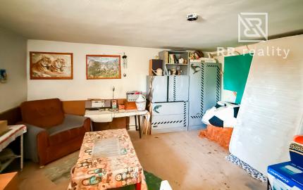 Na predaj rodinný dom v Moldave n.B. pre dve rodiny