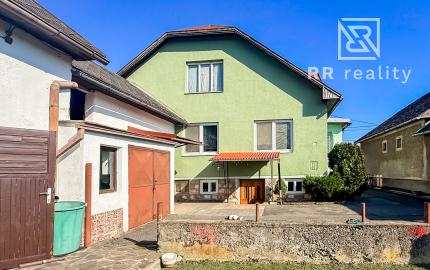 Na predaj rodinný dom v Moldave n.B. pre dve rodiny